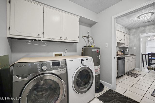 12433 Red Fox Drive, Gulfport, MS 39503