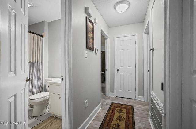 12433 Red Fox Drive, Gulfport, MS 39503