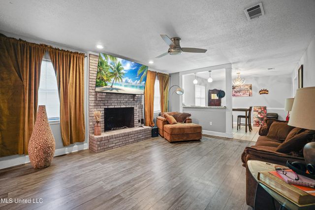 12433 Red Fox Drive, Gulfport, MS 39503