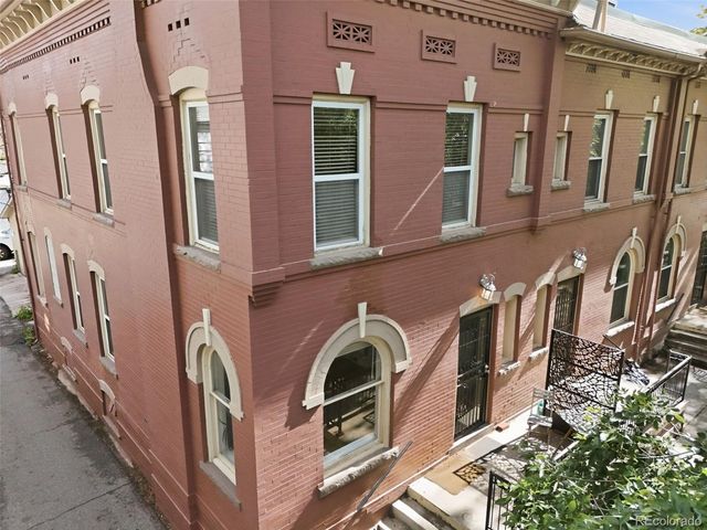 2121 E 16th Ave, Denver, CO 80206