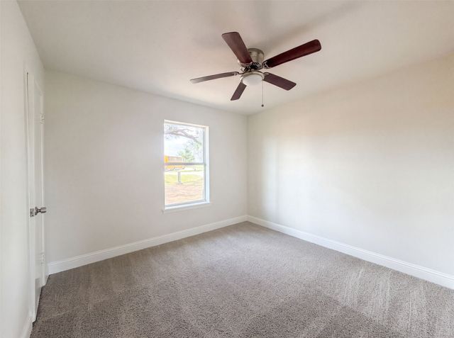 416 Tisdell Lane, Aubrey, TX 76227