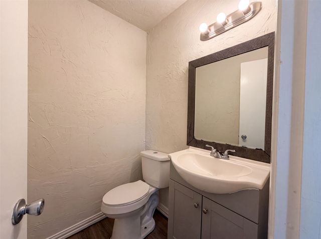 416 Tisdell Lane, Aubrey, TX 76227