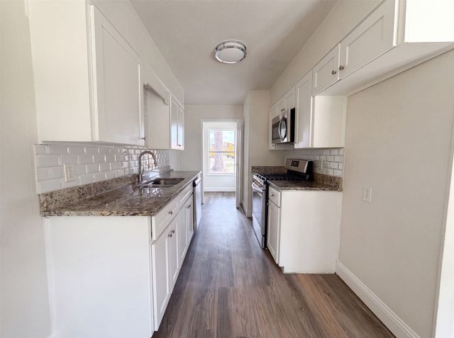 416 Tisdell Lane, Aubrey, TX 76227