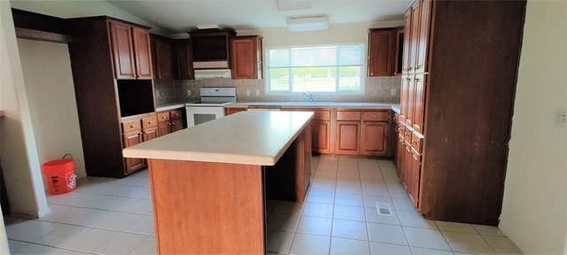 2191 Dr Sanders Road, Cross Roads, TX 76227