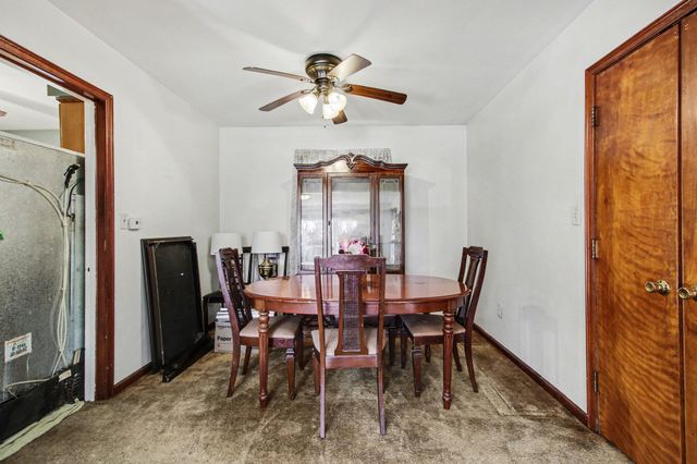 1670 W 61st Place, Merrillville, IN 46410