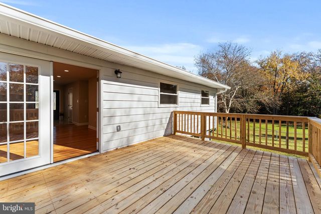 5109 TYBURN CT, Temple Hills, MD 20748