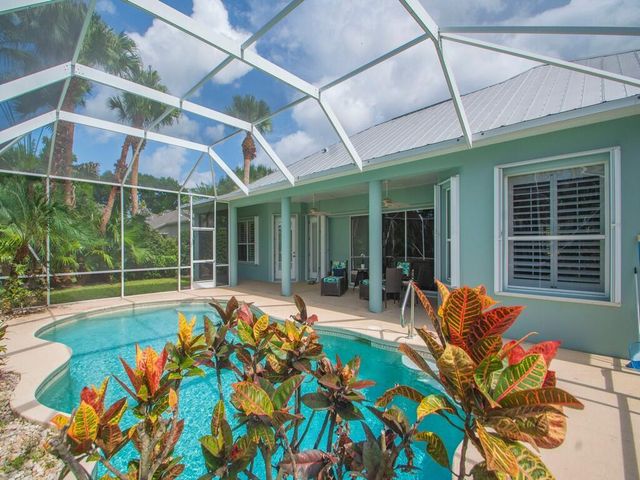 6566 35th Place, Vero Beach, FL 32966