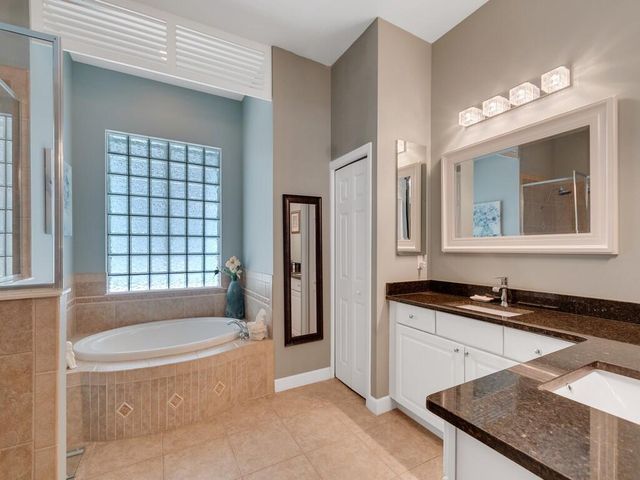 6566 35th Place, Vero Beach, FL 32966