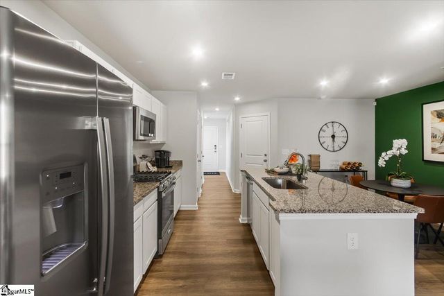 1291 Forestbrook Lane, Spartanburg, SC 29303