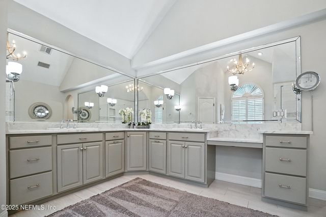 13747 BROMLEY POINT Drive, Jacksonville, FL 32225