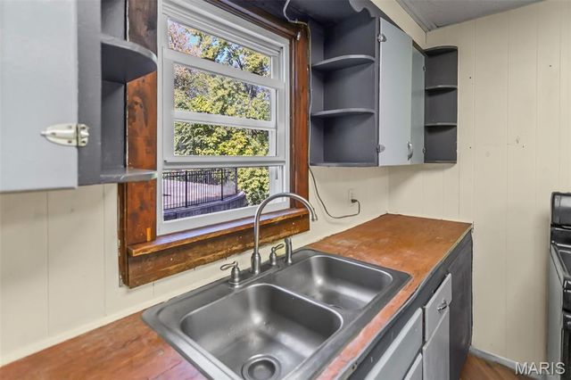 405 Pleasant Street, Jerseyville, IL 62052