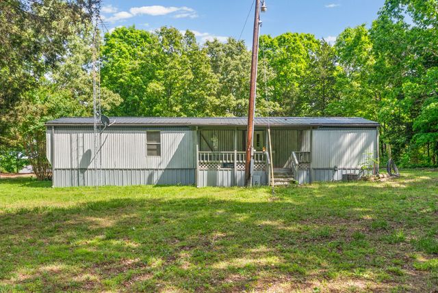 206 Boat Dock Rd, Dover, TN 37058
