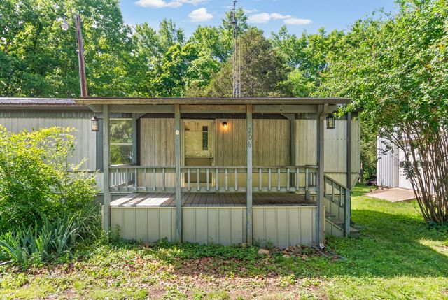 206 Boat Dock Rd, Dover, TN 37058