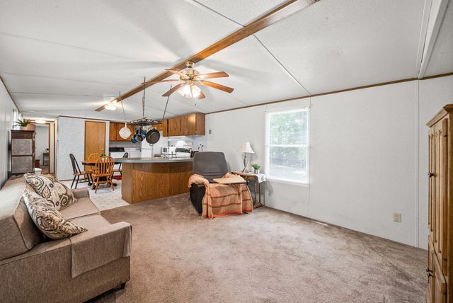 206 Boat Dock Rd, Dover, TN 37058