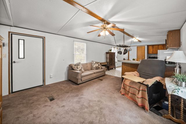 206 Boat Dock Rd, Dover, TN 37058