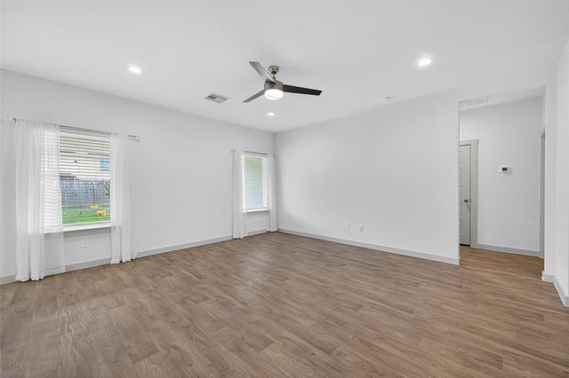 7114 Whispering Leaf Street, Richmond, TX 77469