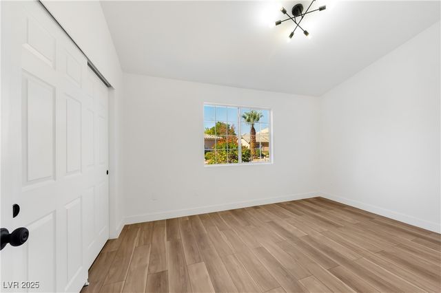 1401 North Michael Way 157, Las Vegas, NV 89108