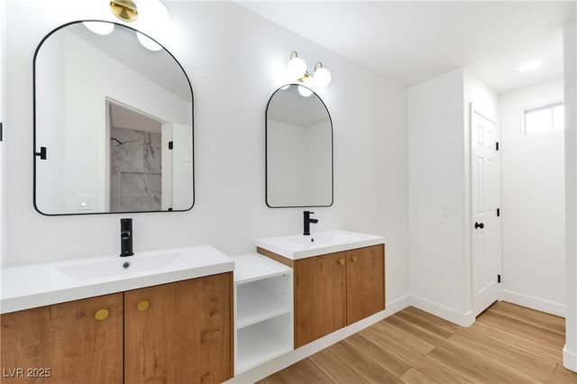 1401 North Michael Way 157, Las Vegas, NV 89108