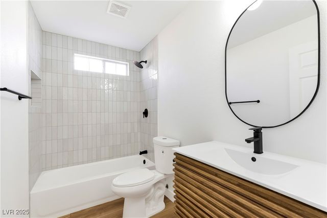 1401 North Michael Way 157, Las Vegas, NV 89108