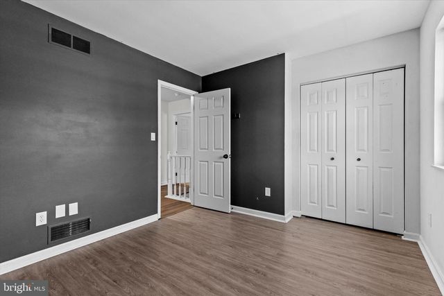 6551 BAYWOOD DR, Harrisburg, PA 17111