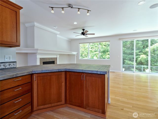 11706 239th Avenue NE, Redmond, WA 98053