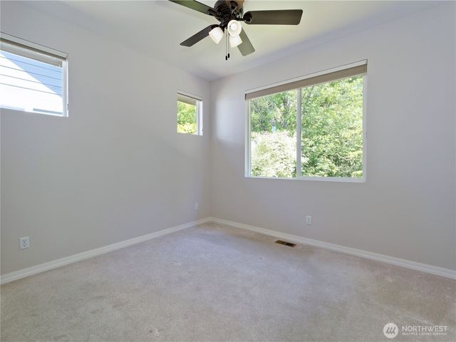 11706 239th Avenue NE, Redmond, WA 98053