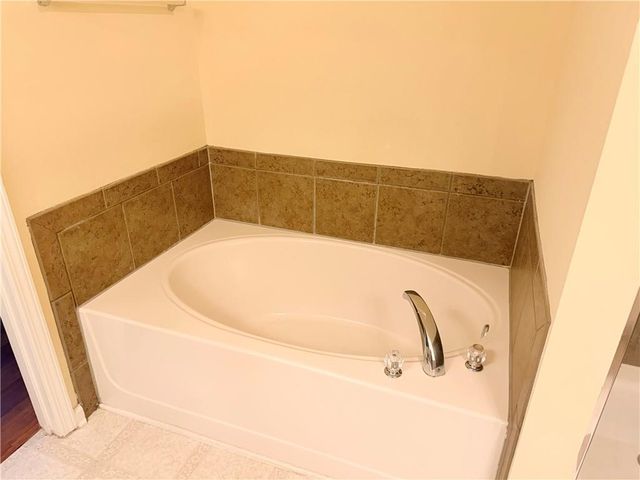 2380 Fairlie Drive, Duluth, GA 30096