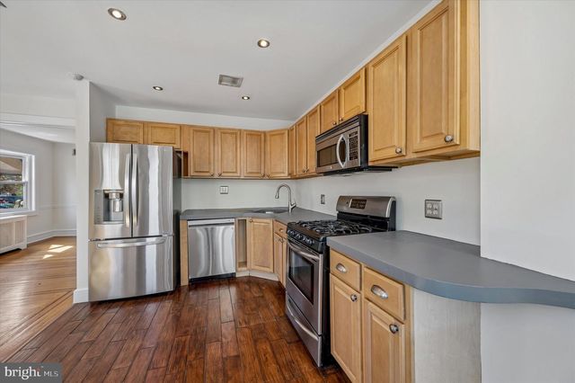 729 HATHAWAY LN, Ardmore, PA 19003