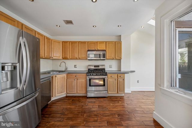 729 HATHAWAY LN, Ardmore, PA 19003