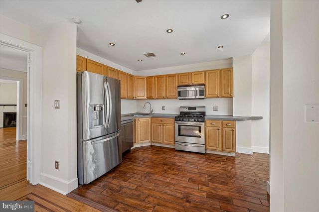 729 HATHAWAY LN, Ardmore, PA 19003