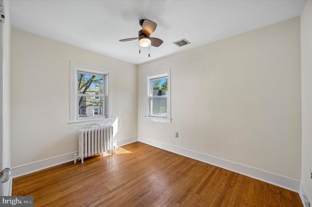 729 HATHAWAY LN, Ardmore, PA 19003