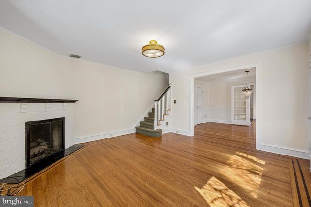 729 HATHAWAY LN, Ardmore, PA 19003