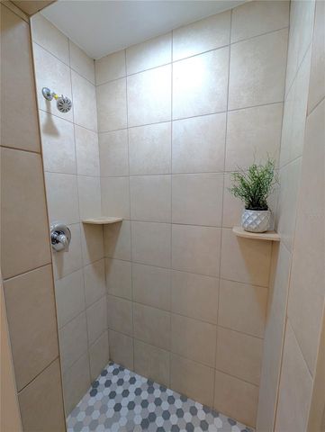 406 S CEDAR AVENUE 104, Tampa, FL 33606