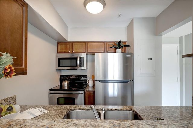 406 S CEDAR AVENUE 104, Tampa, FL 33606