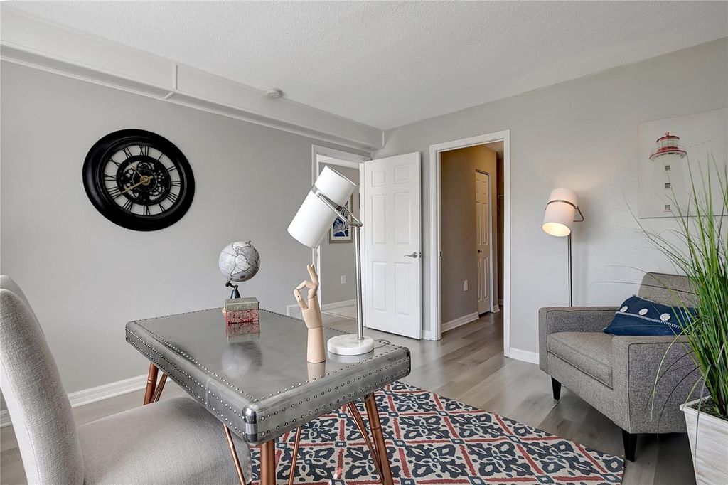 Image 16 of property listing at 406 S CEDAR AVENUE 104, Tampa, FL 33606