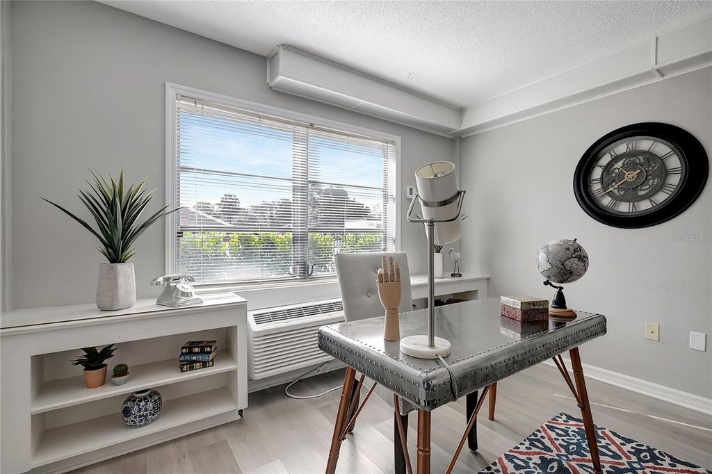 Image 17 of property listing at 406 S CEDAR AVENUE 104, Tampa, FL 33606