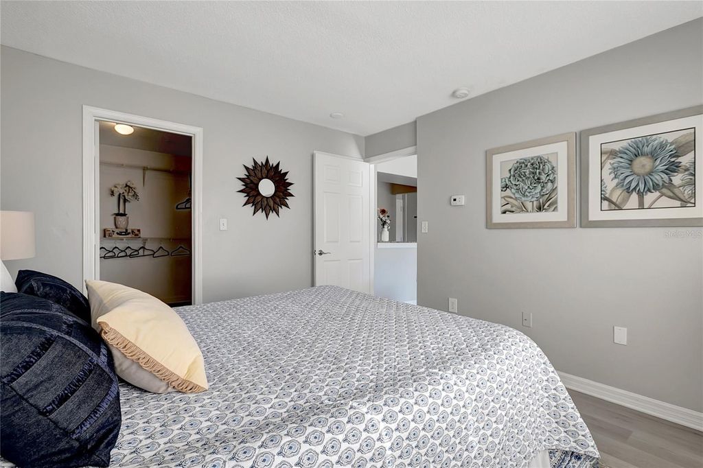 Image 24 of property listing at 406 S CEDAR AVENUE 104, Tampa, FL 33606