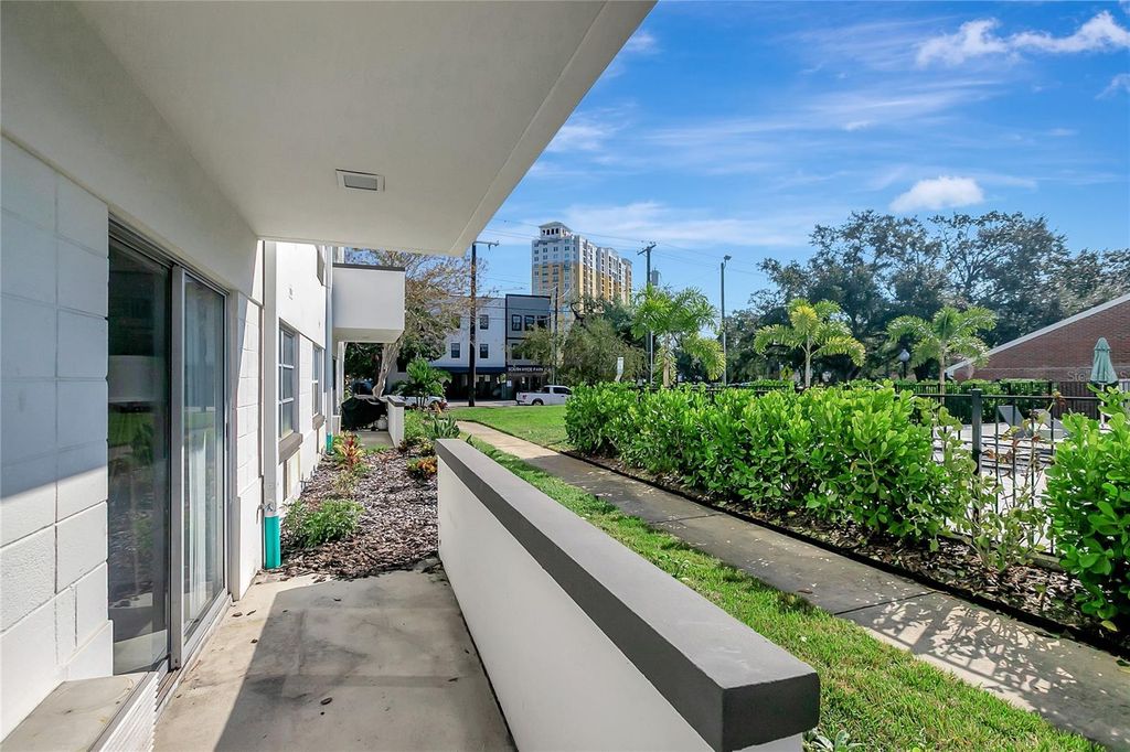 Image 28 of property listing at 406 S CEDAR AVENUE 104, Tampa, FL 33606