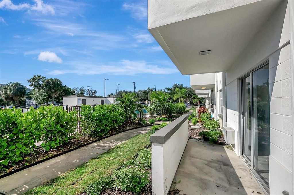 Image 29 of property listing at 406 S CEDAR AVENUE 104, Tampa, FL 33606