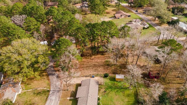 2206 Easley Circle, Huntsville, TX 77320