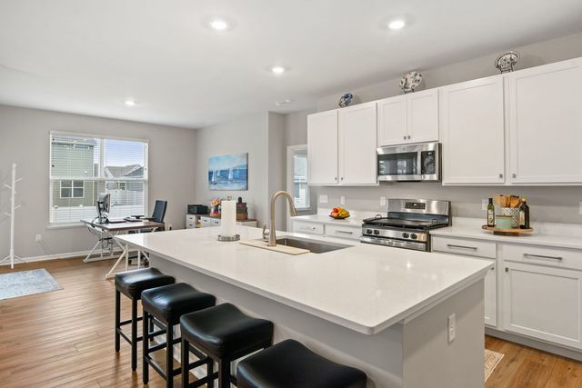 1167 Slade Road, South Elgin, IL 60177