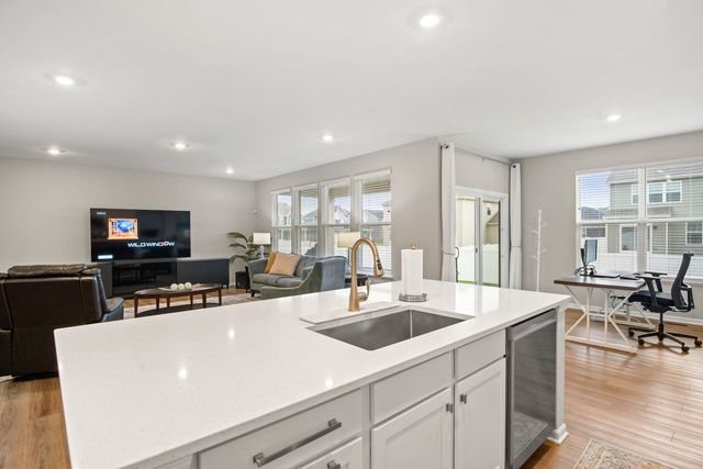 1167 Slade Road, South Elgin, IL 60177