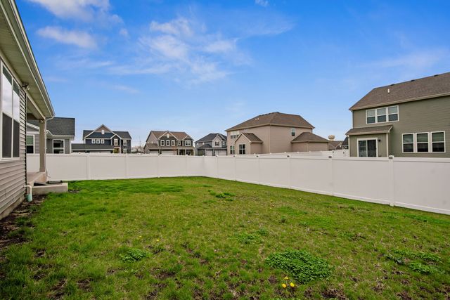 1167 Slade Road, South Elgin, IL 60177