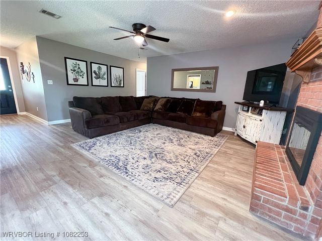 801 Northview Drive, Van Buren, AR 72956