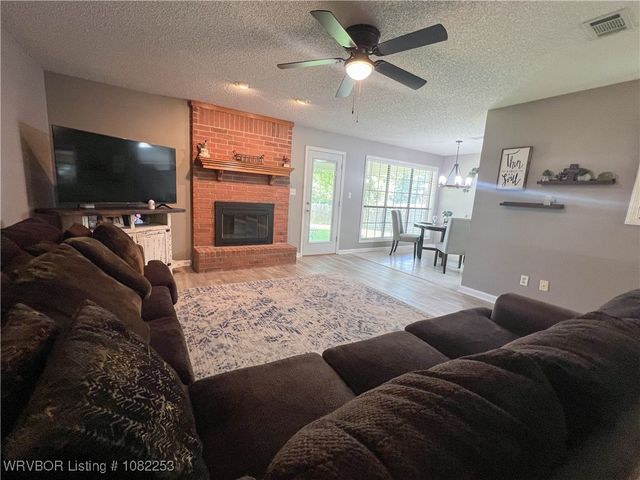 801 Northview Drive, Van Buren, AR 72956