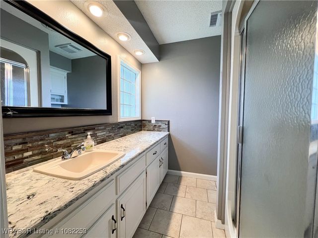 801 Northview Drive, Van Buren, AR 72956