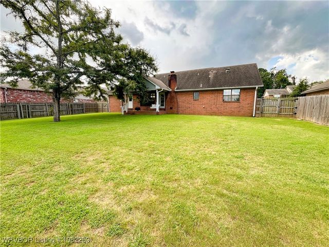 801 Northview Drive, Van Buren, AR 72956