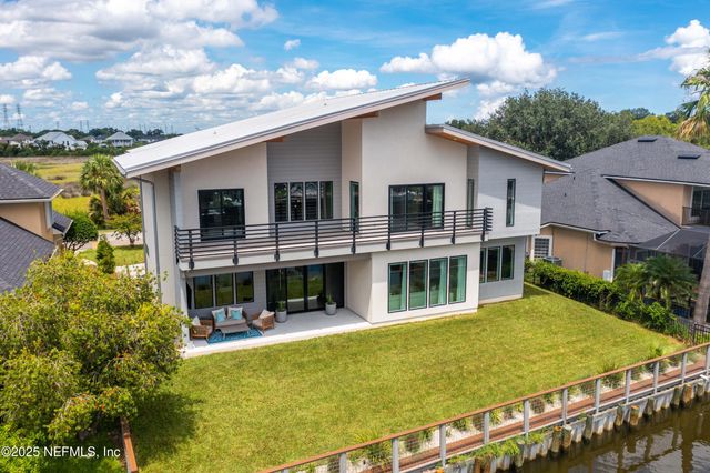 11050 HARBOR CAY Court, Jacksonville, FL 32225