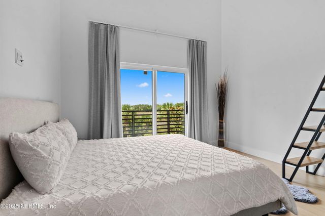 11050 HARBOR CAY Court, Jacksonville, FL 32225