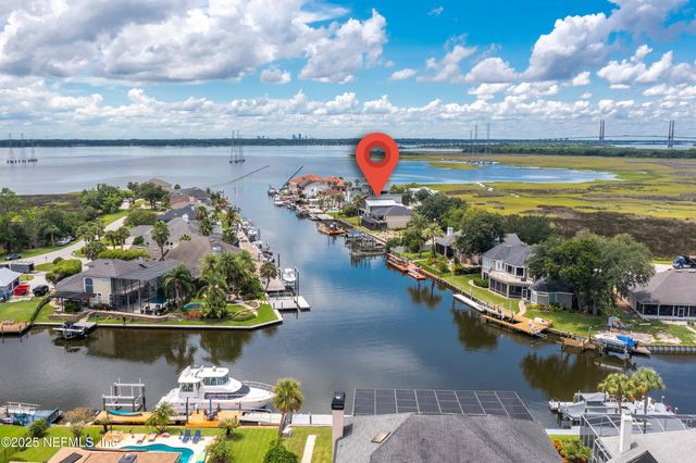 11050 HARBOR CAY Court, Jacksonville, FL 32225